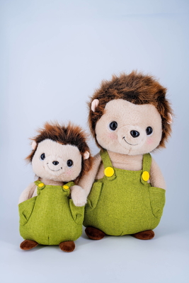 İyi bir fiyat. Alışveriş Satışı Tatlı Kawaii Plushies Hayvan Kirpi Plüş Oyuncağı 15cm-50cm Nazik dokunuş çevrimiçi